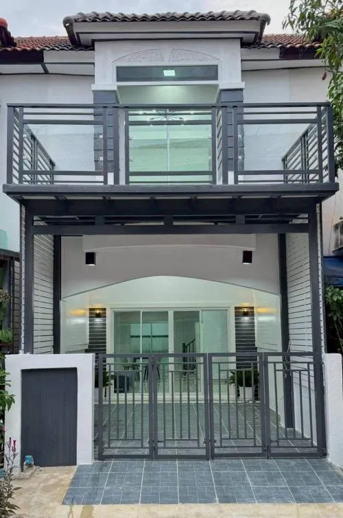 ขายทาวน์เฮ้าส์/ทาวน์โฮม  บ้านปิยวรารมย์ 3 รีโนเวทใหม่ ไทรน้อย ไทรน้อย นนทบุรี CX-127038