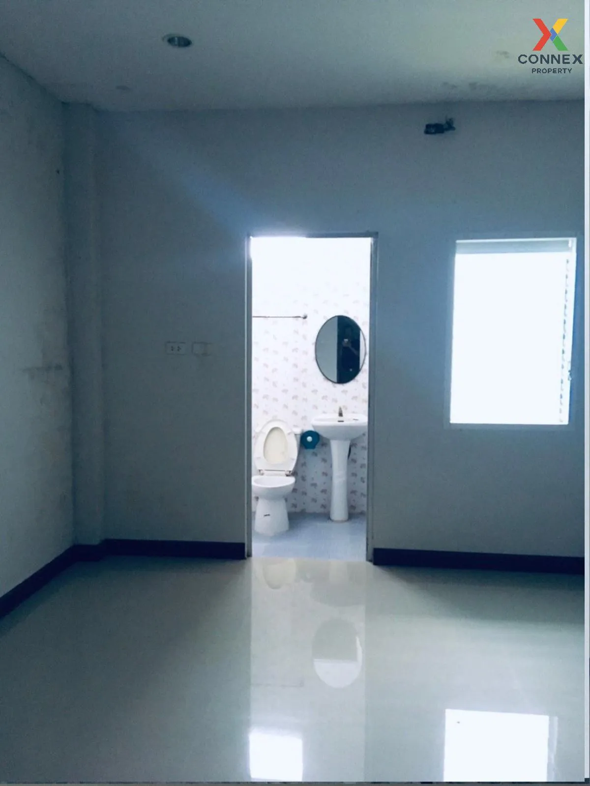 For Sale 2 - storey townhouse area 132 square meters Hat Yai Song 3