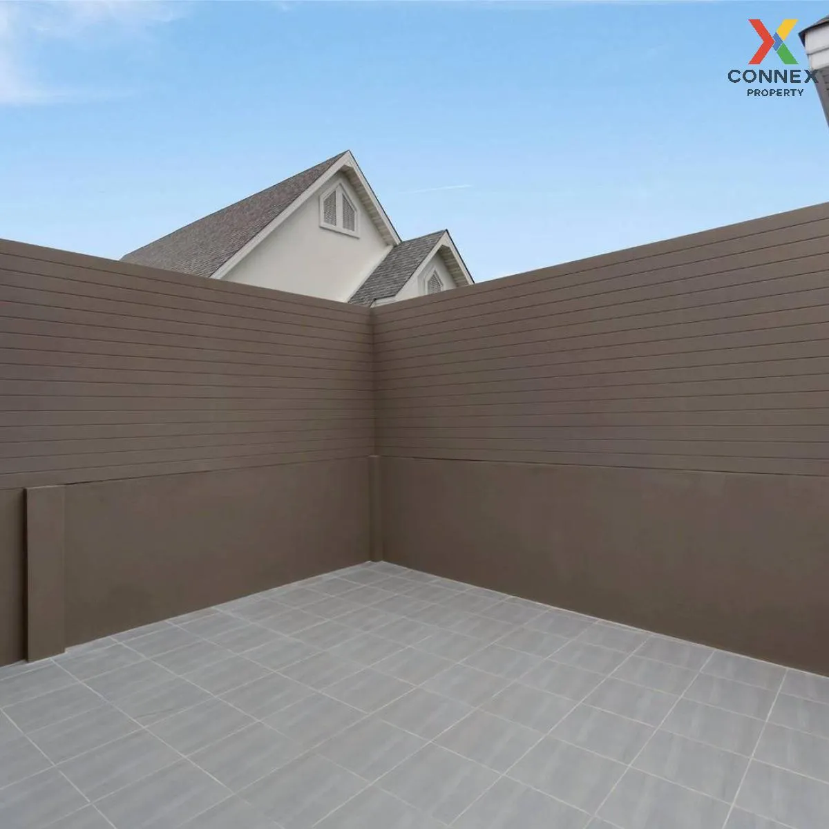 For Sale Townhouse/Townhome  , Baan Pranee 4 , newly renovated , 