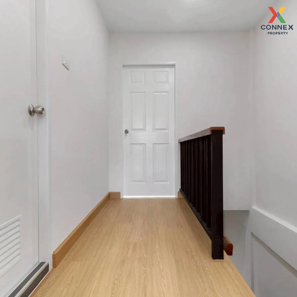 For Sale Townhouse/Townhome  , Baan Pranee 4 , newly renovated , 