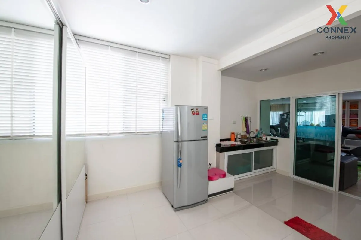 For Sale Townhouse/Townhome  , Pradya Biz Home Onnut , Prawet , P