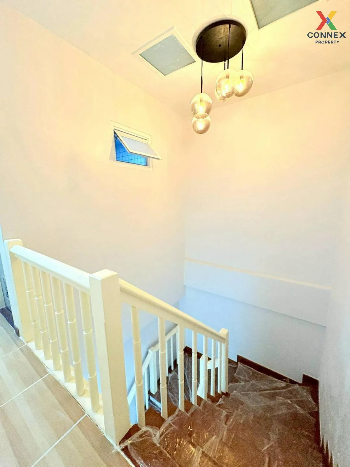 For Sale Townhouse/Townhome  , Parichat Village 345 , newly renov