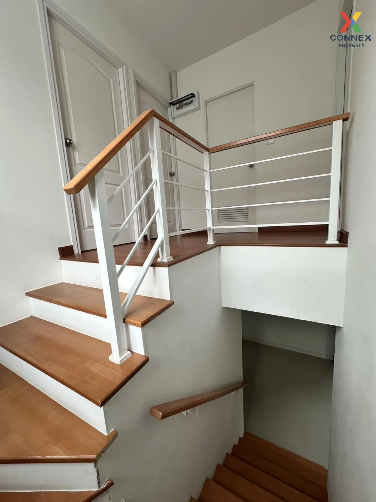 For Sale House , Lanceo Crib Pinklao-Rama 5 , Plai Bang , Bang Kr