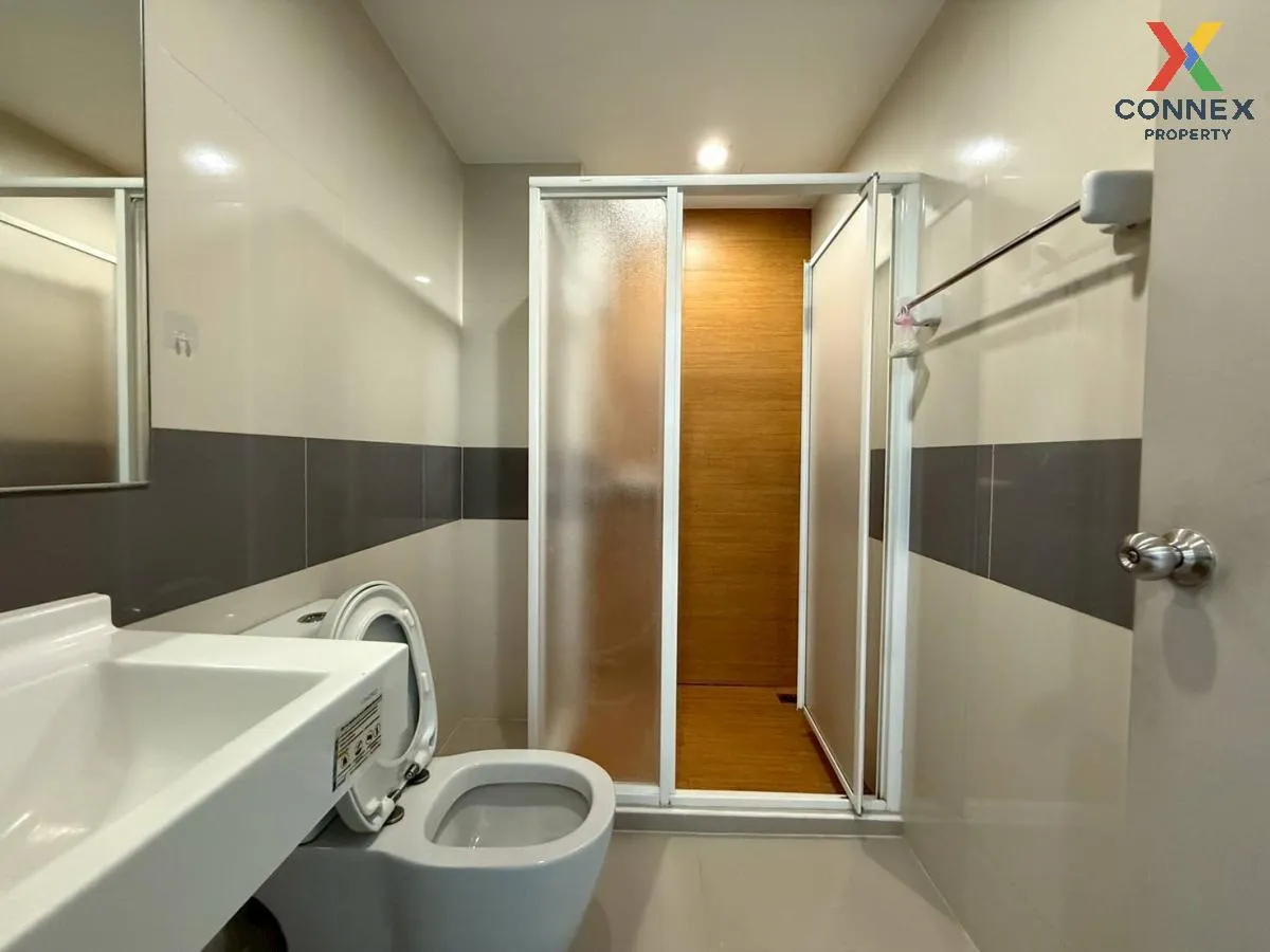 For Sale Condo , Rich Park @Chaophraya , high floor , MRT-Sai Ma 