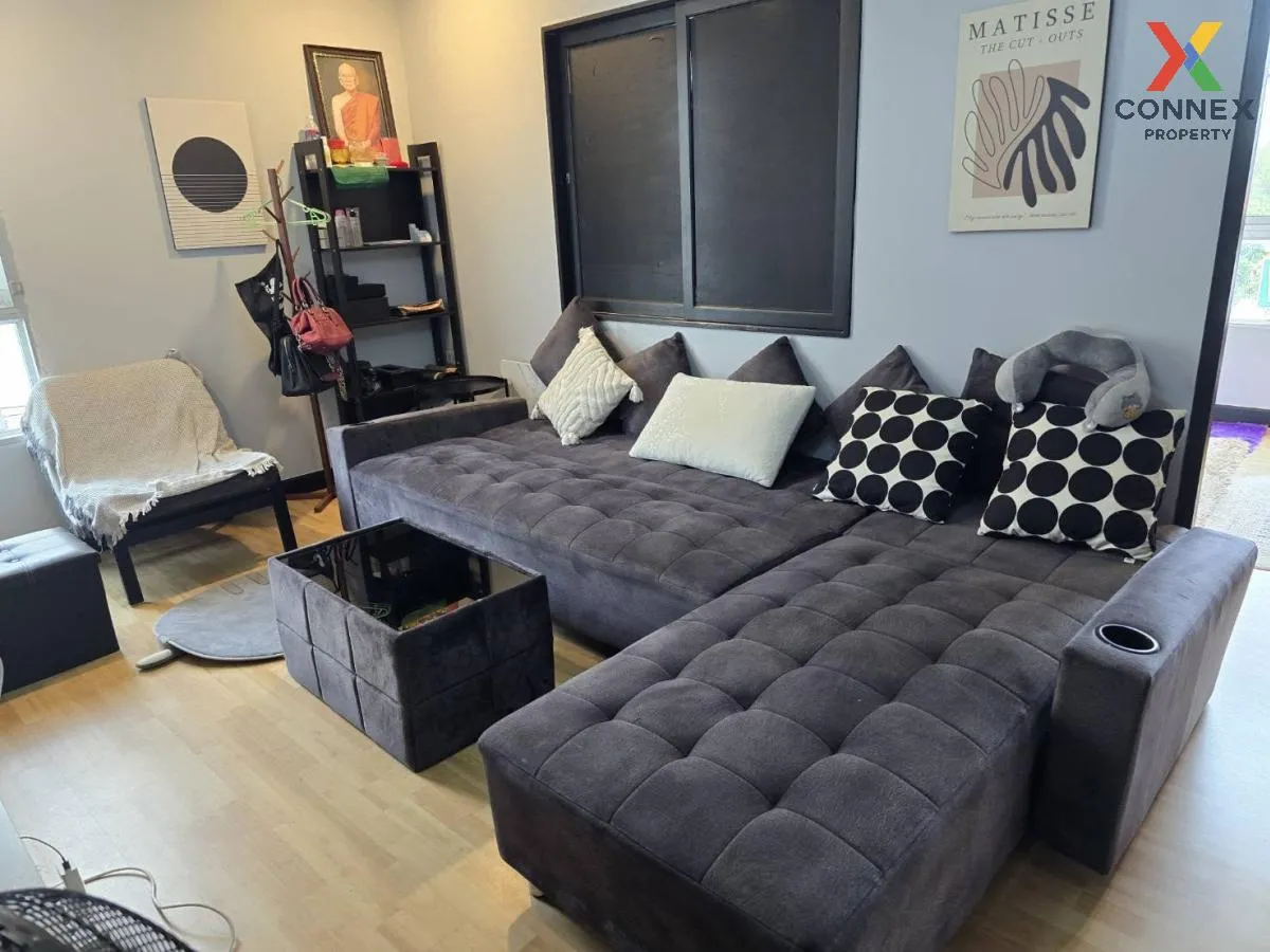 For Sale Condo , Ratchada City 18 , corner unit , MRT-Huai Khwang 1