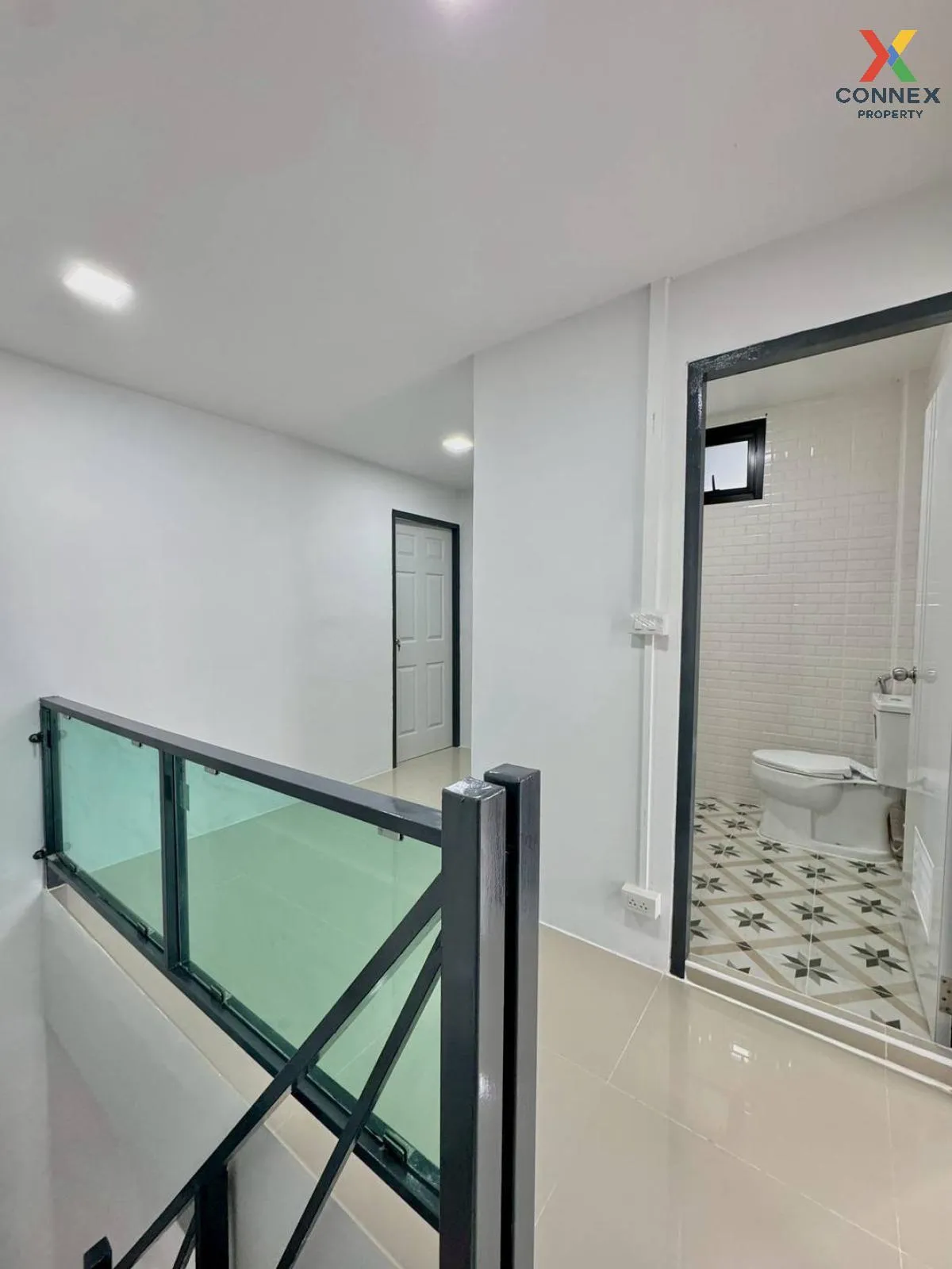 For Sale Townhouse/Townhome  , Tawanna Village , Bang Kraso , Mue