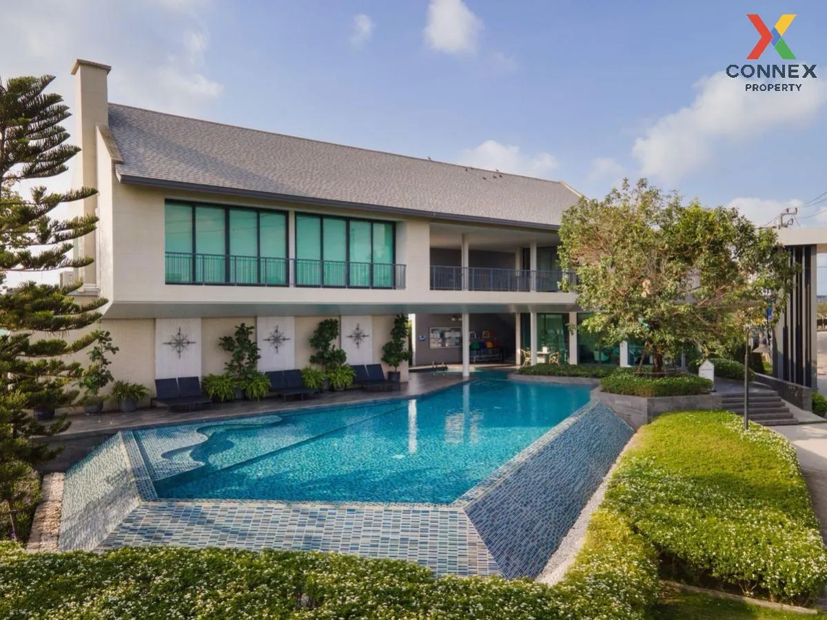 For Sale Townhouse/Townhome  , Britania Mega Town Bangna , Bang K