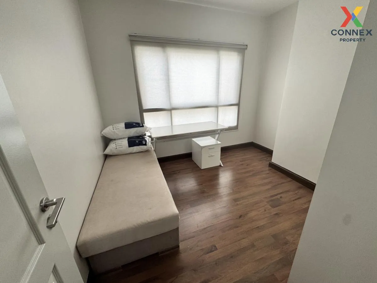 For Rent Condo , Q House Sathorn , corner unit , BTS-Krung Thon B 1