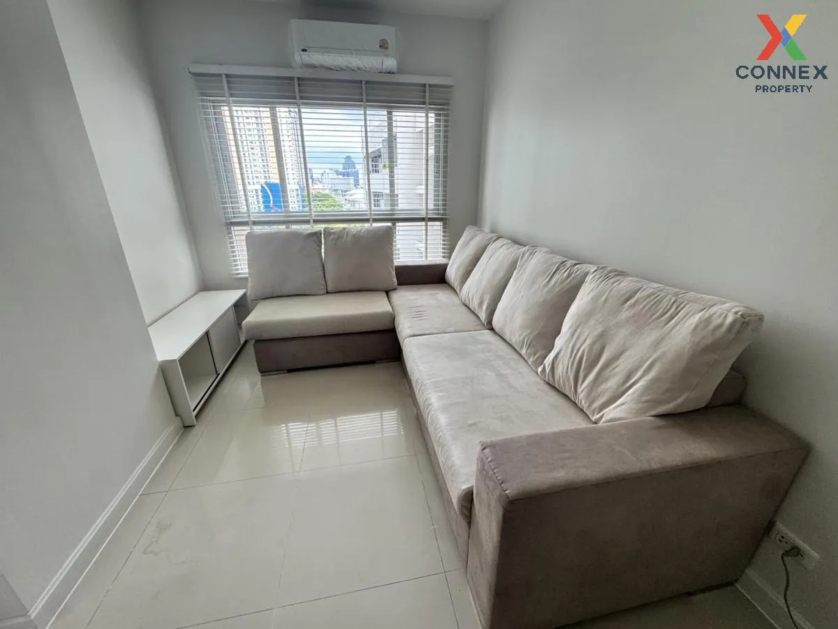 For Rent Condo , Q House Sathorn , corner unit , BTS-Krung Thon B
