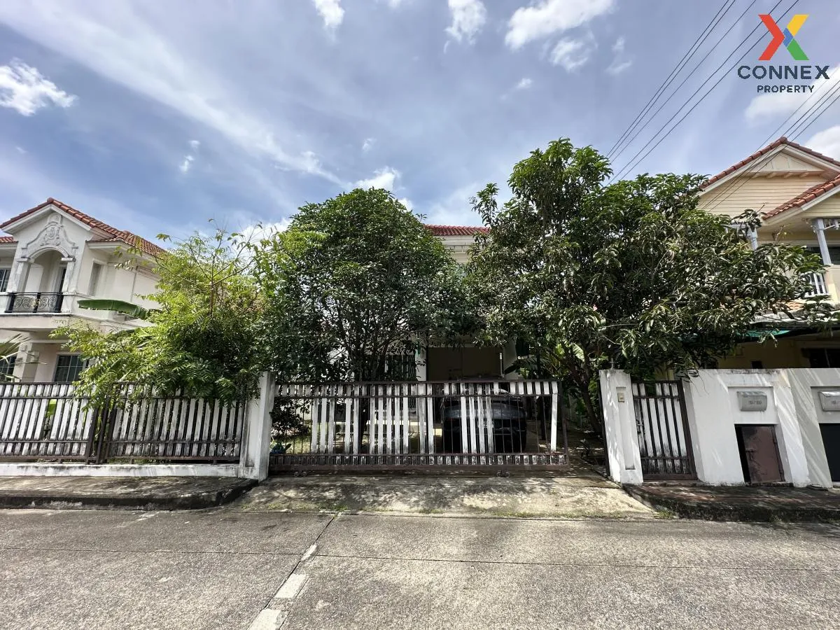 For Sale House , Perfect Place Rattanathibet , Sai Ma , Mueang No 1