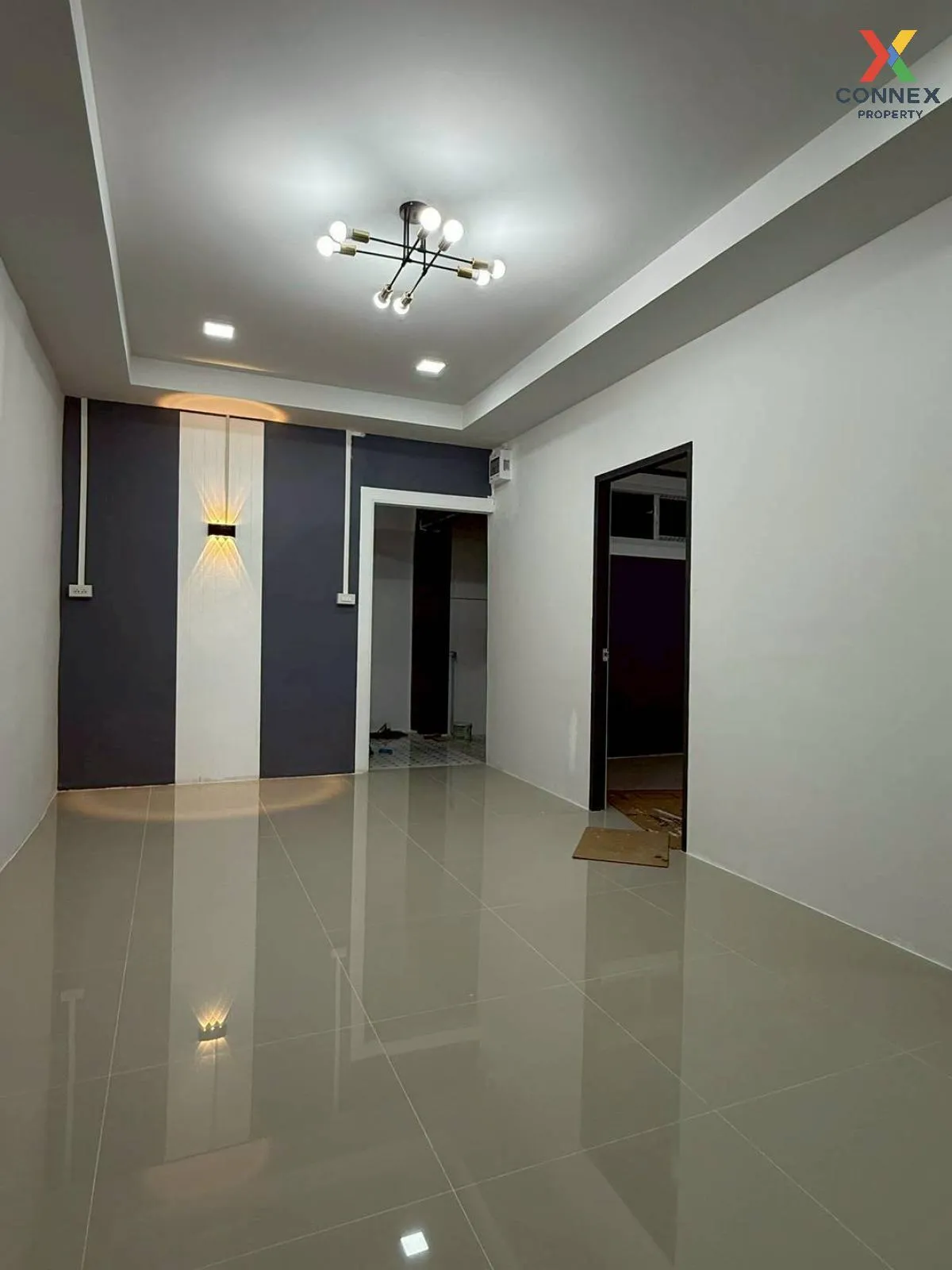 ขายทาวน์เฮ้าส์/ทาวน์โฮม  บ้านพฤกษา 3 บางบัวทอง รีโนเวทใหม่ บางคูร 3