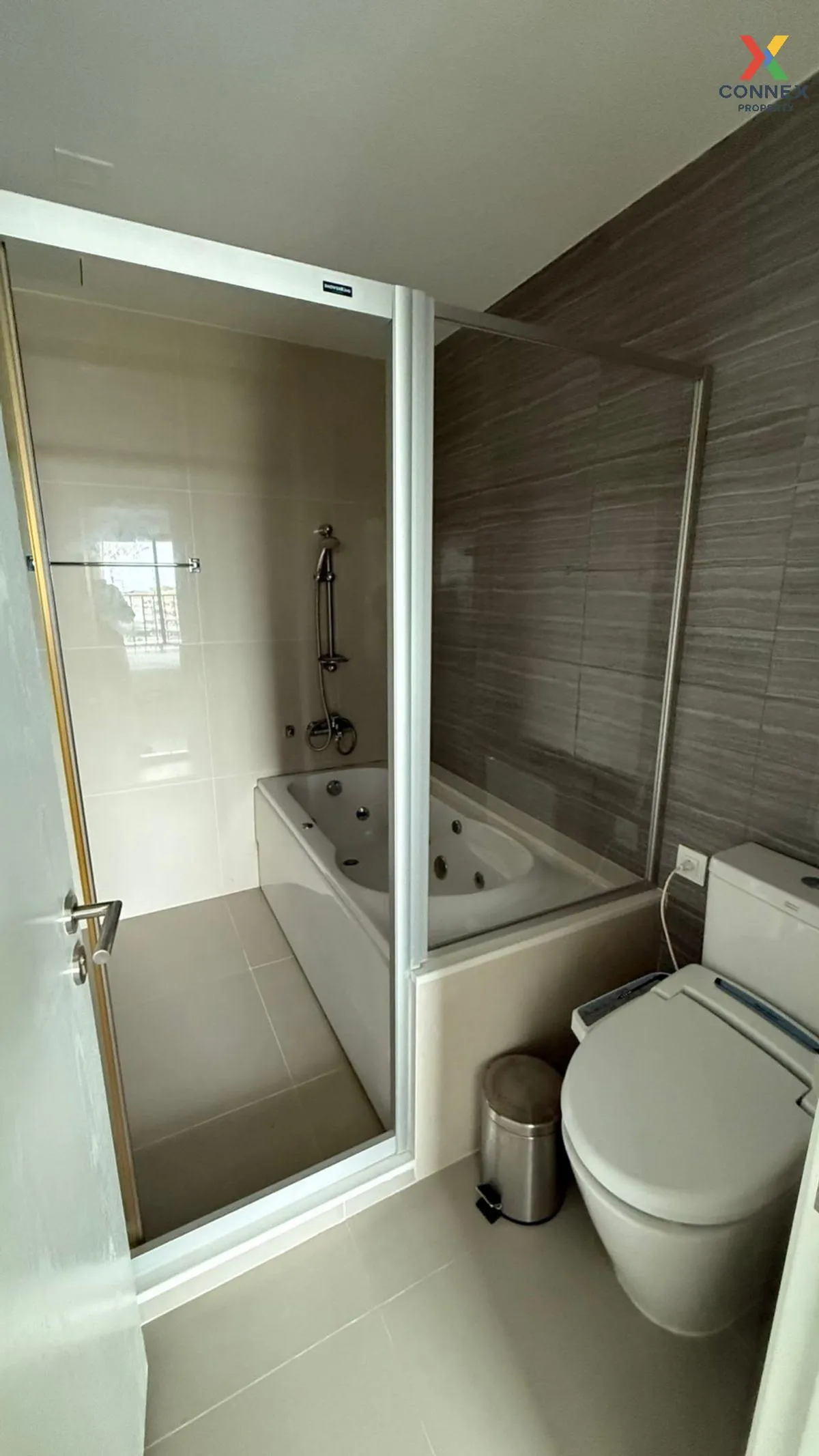For Sale Condo , KnightsBridge The Ocean Sriracha , Surasak , Si 