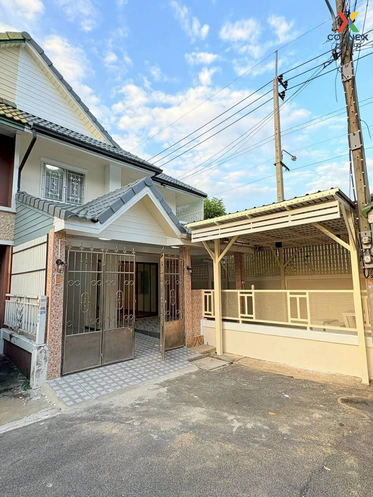 ขายทาวน์เฮ้าส์/ทาวน์โฮม  บ้านพฤกษา 30/1 บ้านกล้วย-ไทรน้อย ห้องมุม 1
