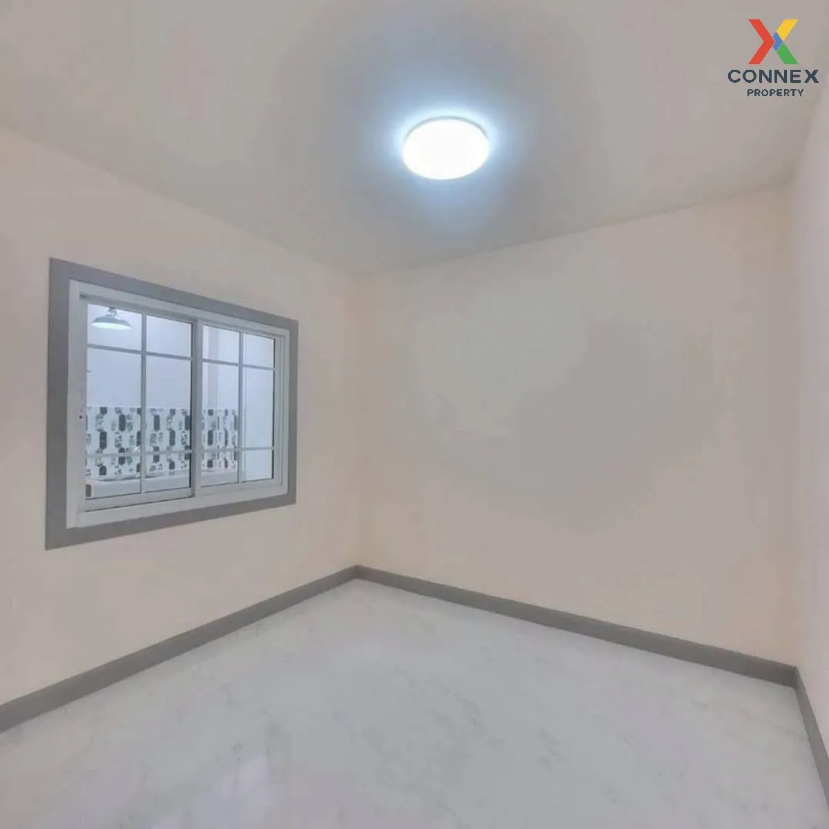 For Sale Townhouse/Townhome  , Baan Arsa House 5 , newly renovate