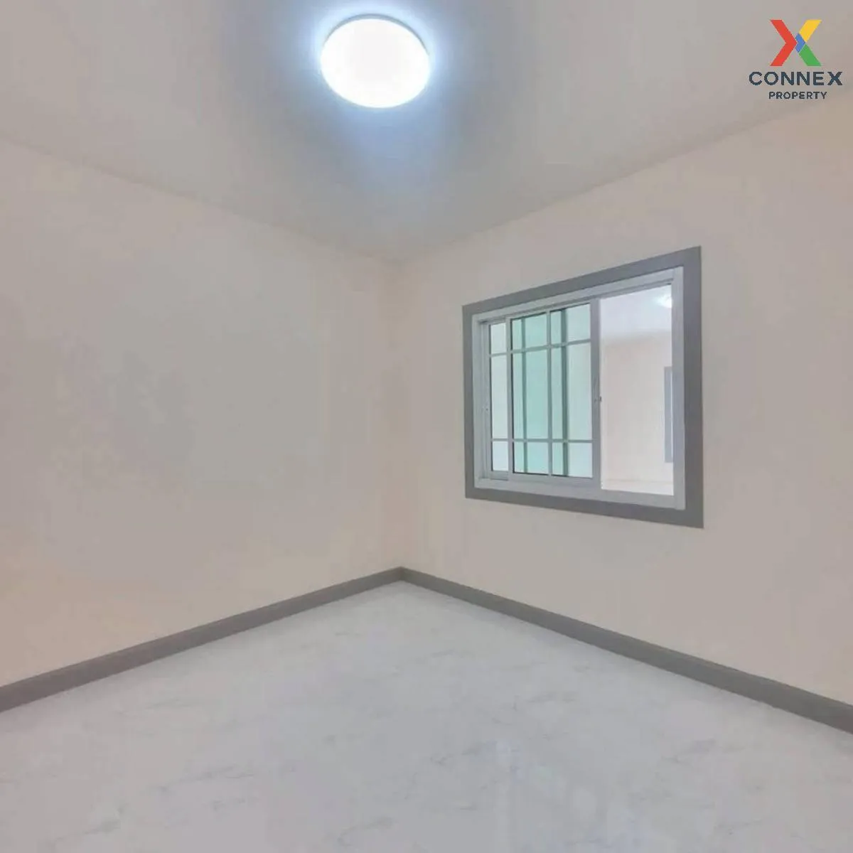 For Sale Townhouse/Townhome  , Baan Arsa House 5 , newly renovate