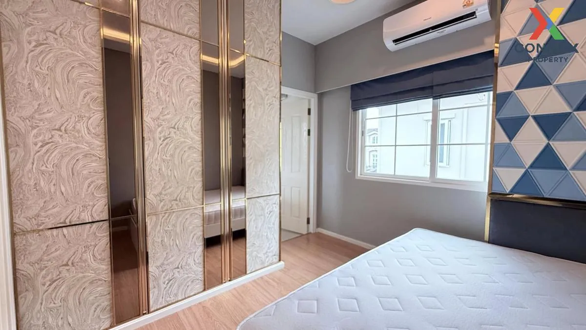 For Sale House , Grandio Ladprao - Kaset Nawamin , Khlong Kum , B