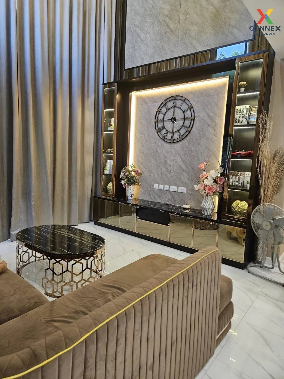 For Sale House , Chewarom Nakhon In , corner unit , wide frontage 3