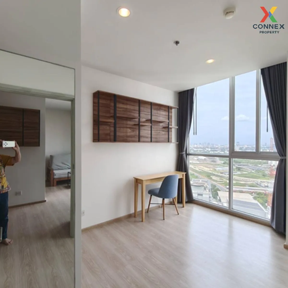 For Rent Condo , Noble Revolve Ratchada 2 , corner unit , MRT-Tha 2