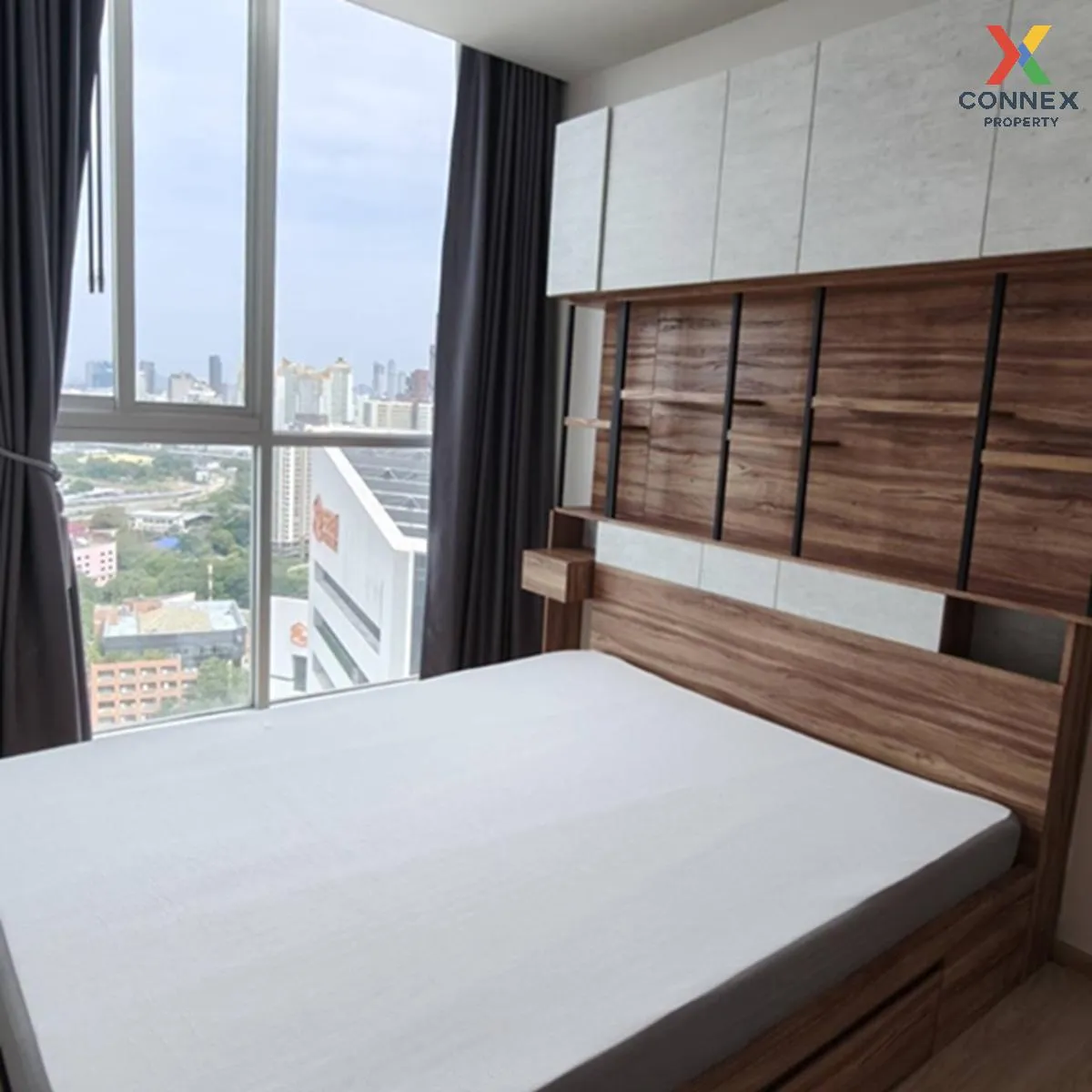 For Rent Condo , Noble Revolve Ratchada 2 , corner unit , MRT-Tha