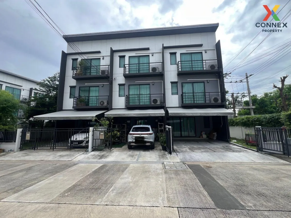 For Rent Townhouse/Townhome  , Baan Klang Muang Ratchaphruek - Ra 1
