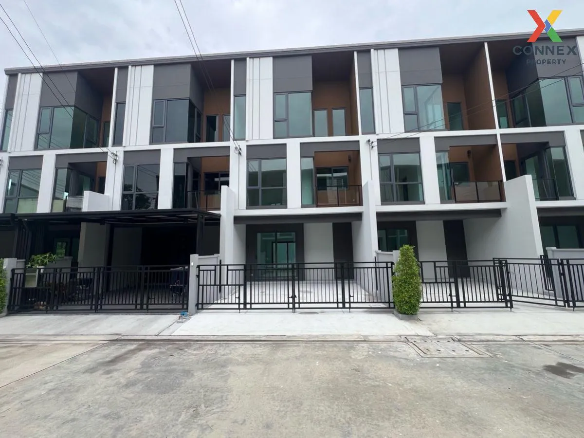 For Rent Townhouse/Townhome  , Baan Klang Mueng North Ratchapruek 1