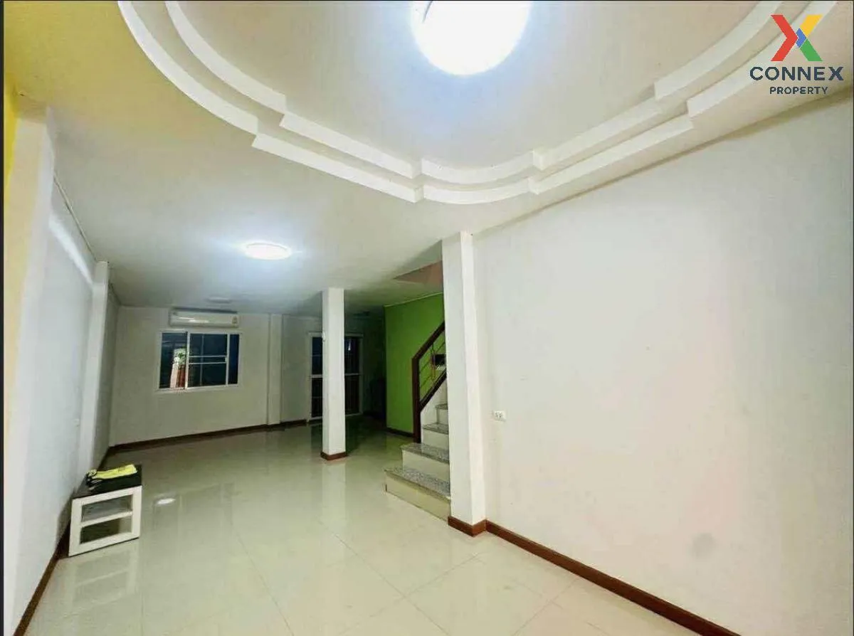 For Sale Townhouse/Townhome  , Nonthara Village 2 , Bang Khun Kon 2