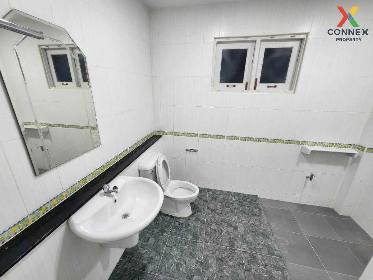 For Rent  2-storey detached house, Muang Chiang Mai District, 320