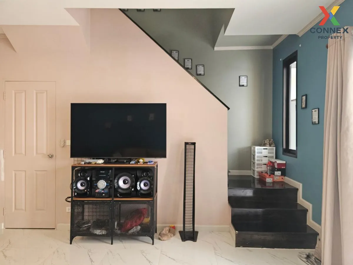 For Rent Townhouse/Townhome  , Viridian Prompt , MRT-Khong Bang P 4