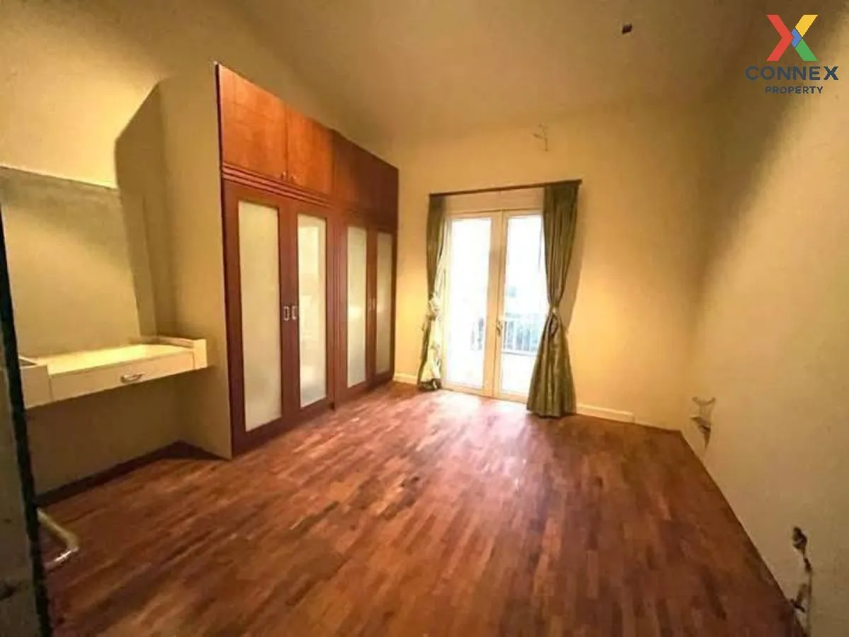For Sale Townhouse/Townhome  , Baan Suan Lalana - Suan Luang , MR