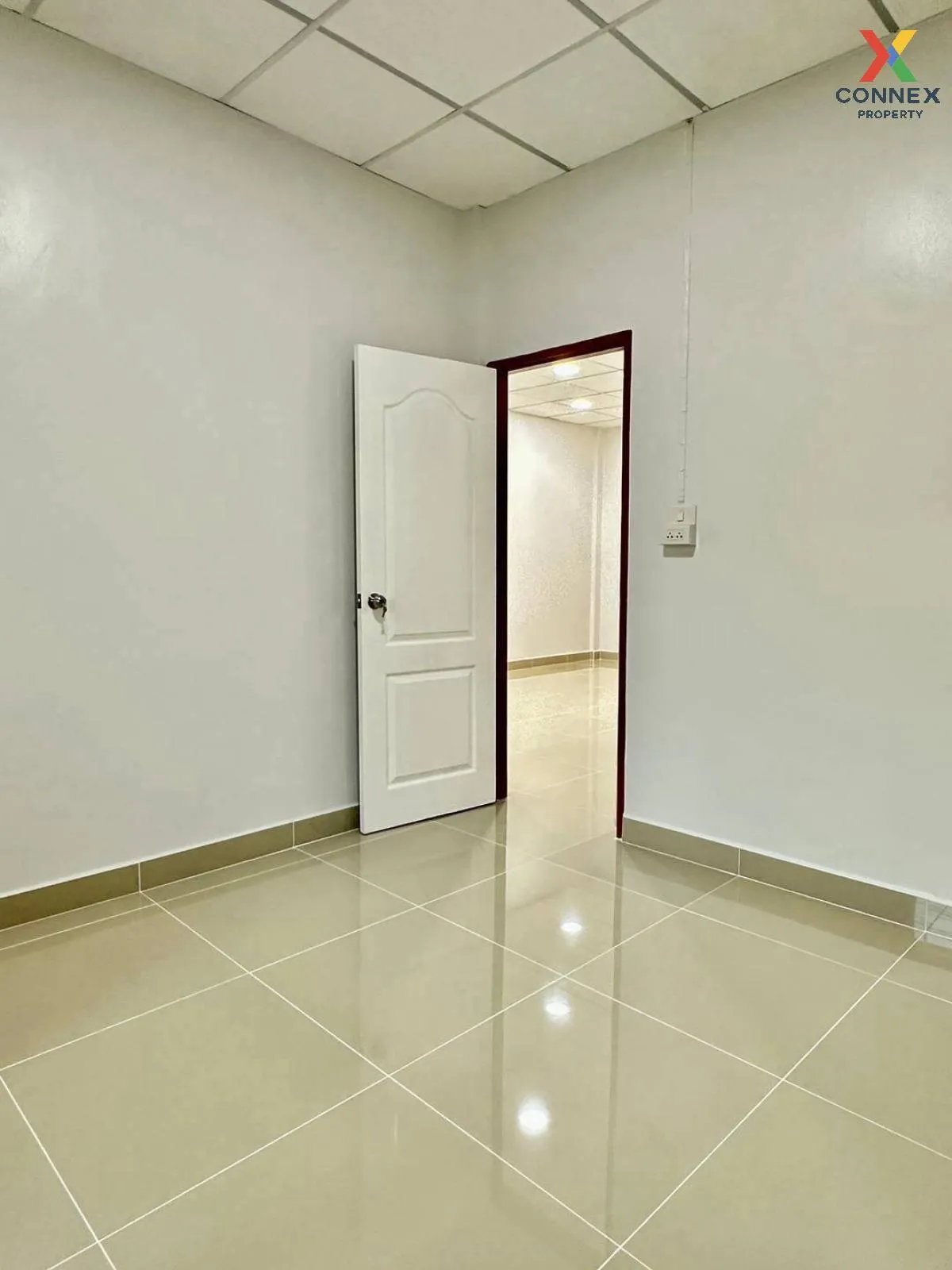 For Sale Townhouse/Townhome  , Baan Rom Ngao Mai , Bang Bua Thong