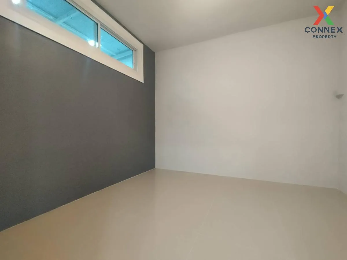 For Sale Townhouse/Townhome  , Baan Phrueksa 3 Bang Bua Thong , B 4