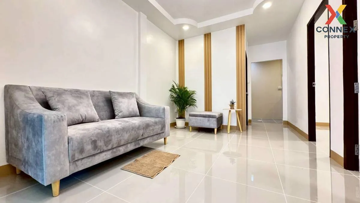 ขายทาวน์เฮ้าส์/ทาวน์โฮม  บ้านบัวทอง 4 บ้านกล้วย-ไทรน้อย รีโนเวทให