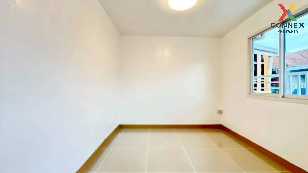ขายทาวน์เฮ้าส์/ทาวน์โฮม  บ้านบัวทอง 4 บ้านกล้วย-ไทรน้อย รีโนเวทให