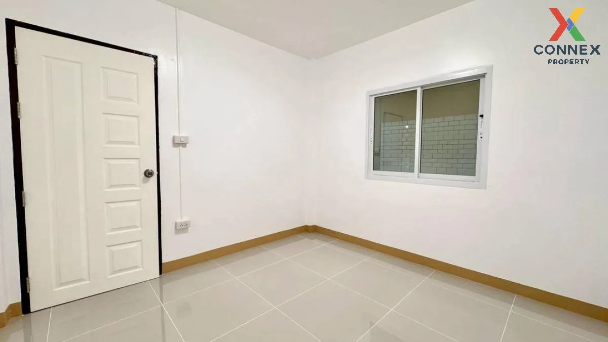 ขายทาวน์เฮ้าส์/ทาวน์โฮม  บ้านบัวทอง 4 บ้านกล้วย-ไทรน้อย รีโนเวทให