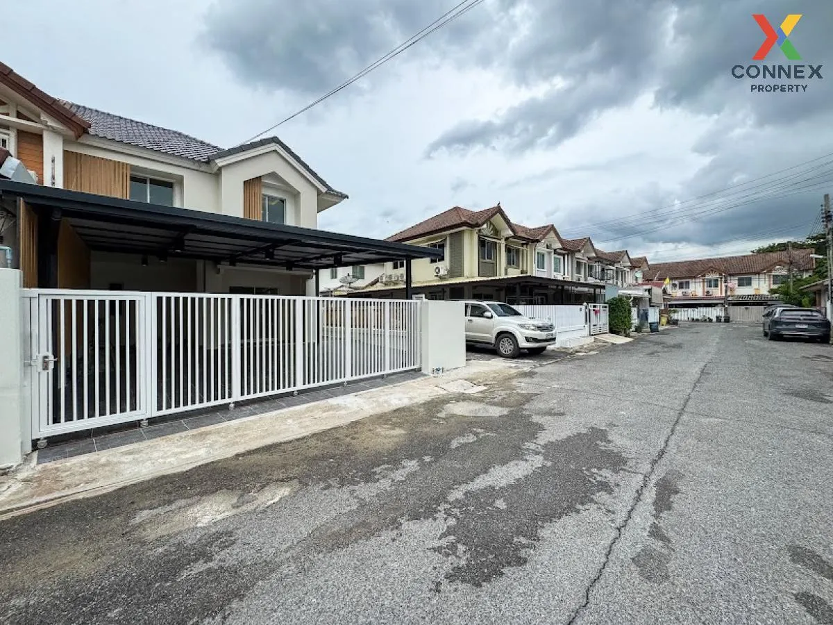 For Sale Townhouse/Townhome  , Pruksa Ville 3 Songprapa - Donmuan 3