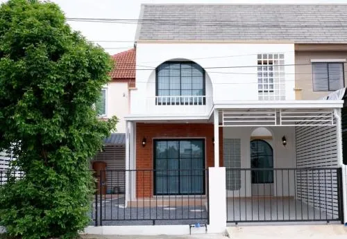 For Sale Townhouse/Townhome  , Baan Pruksa 67 Lamlookka - Klong 2 , newly renovated , Khu Khot , Lam Luk Ka , Pathum Thani , CX-127756