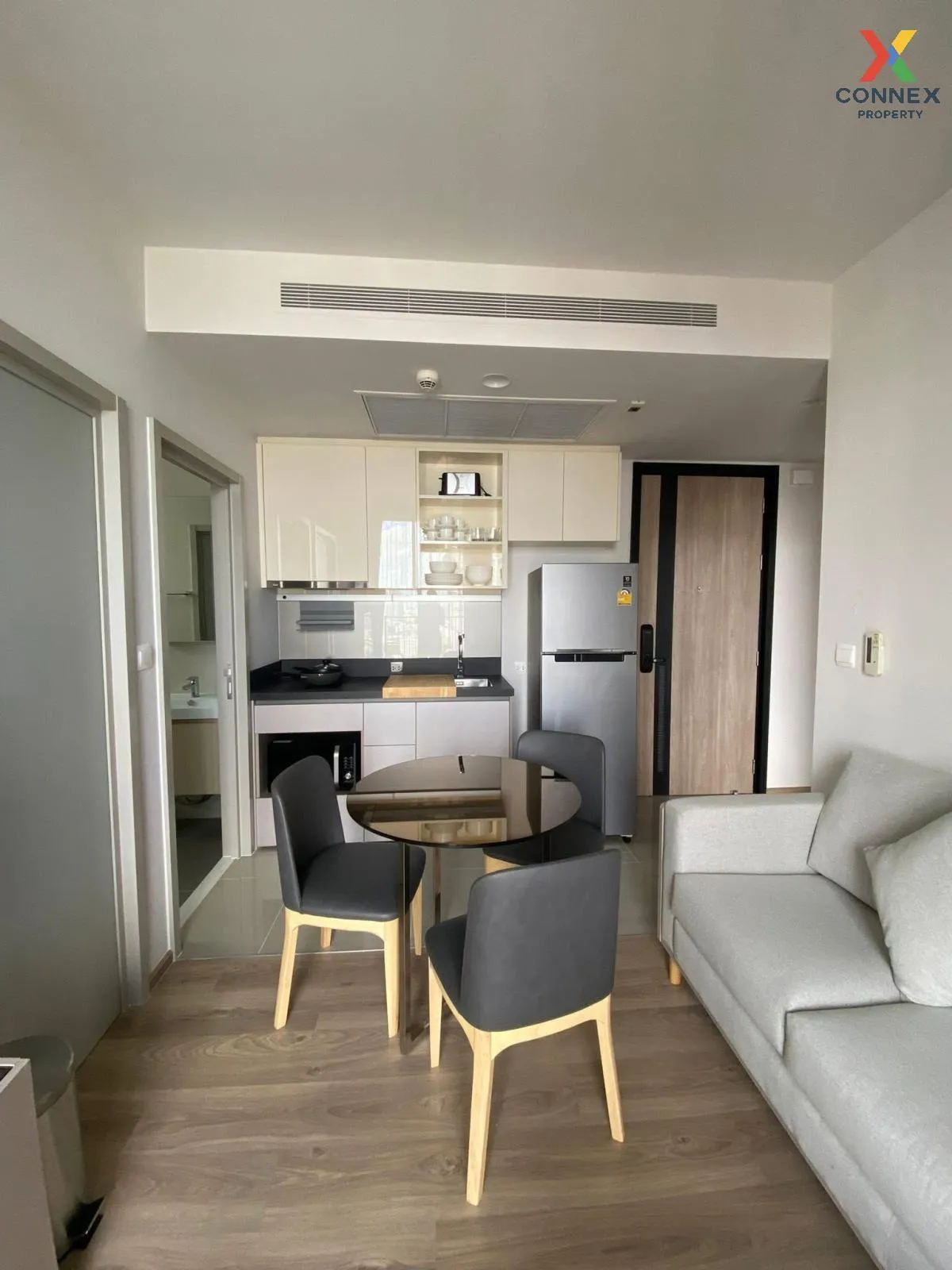 For Rent Condo , Oka Haus Sukhumvit 36 , nice view , high floor , 2