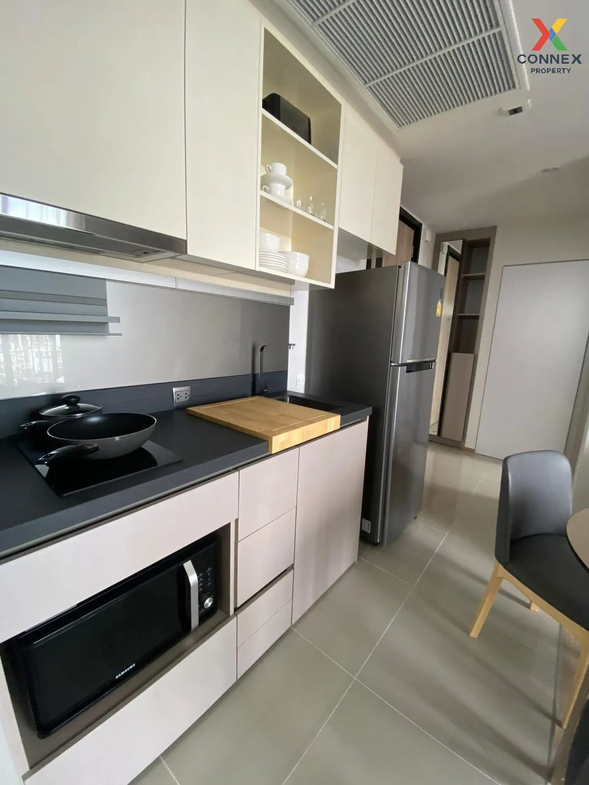 For Rent Condo , Oka Haus Sukhumvit 36 , nice view , high floor , 3