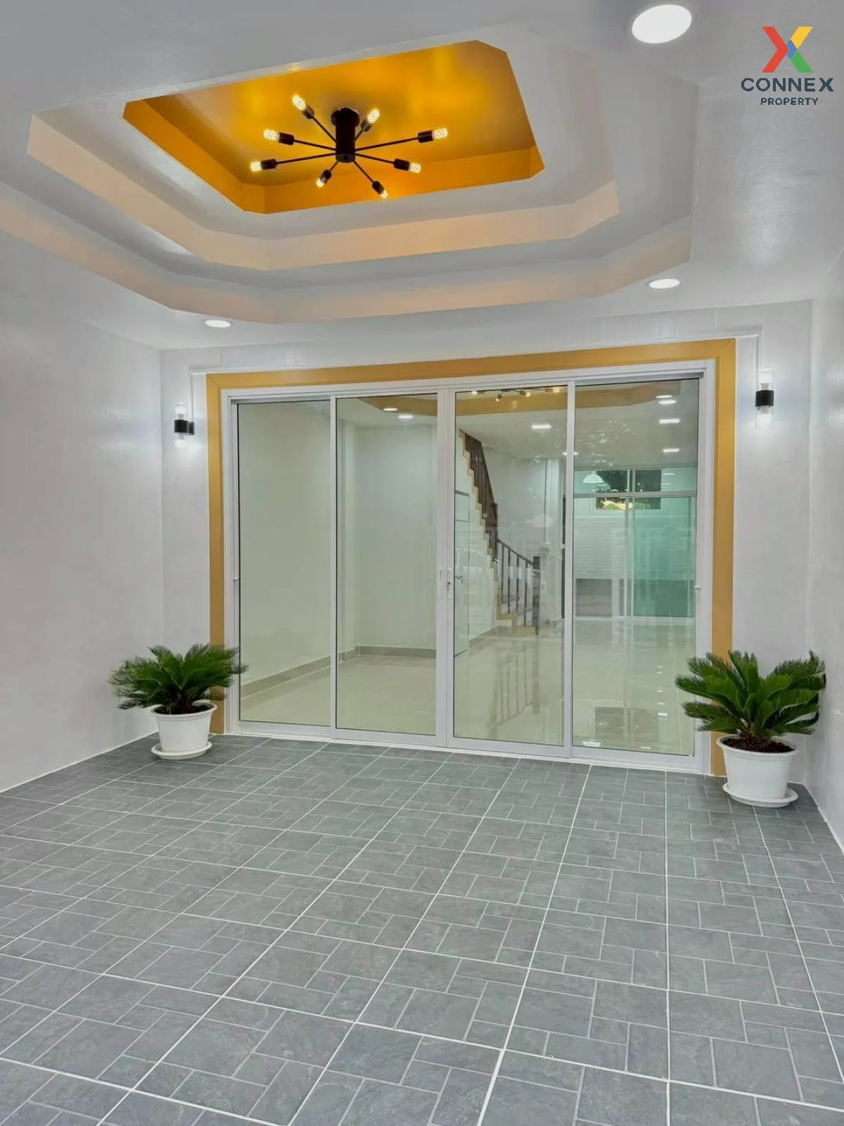 For Sale Townhouse/Townhome  , Piyawararom 2 , newly renovated ,  3