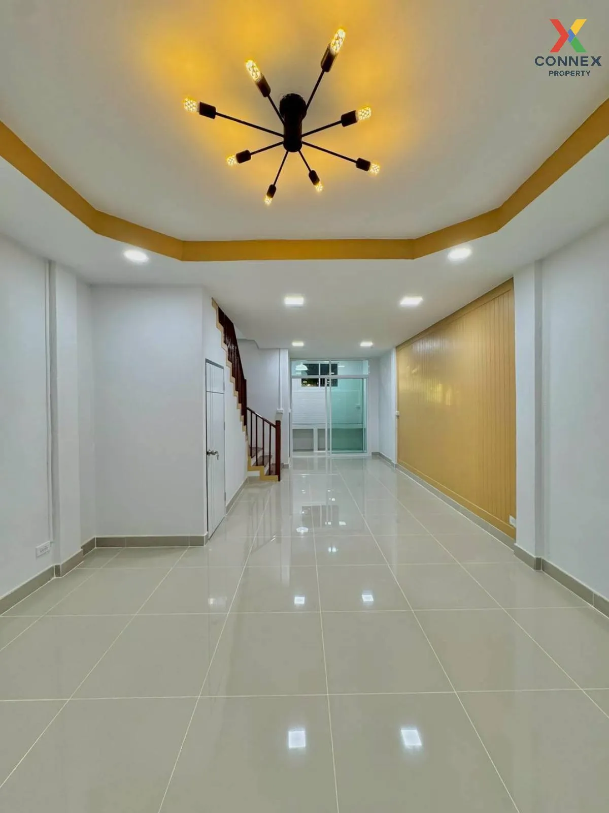 For Sale Townhouse/Townhome  , Piyawararom 2 , newly renovated , 