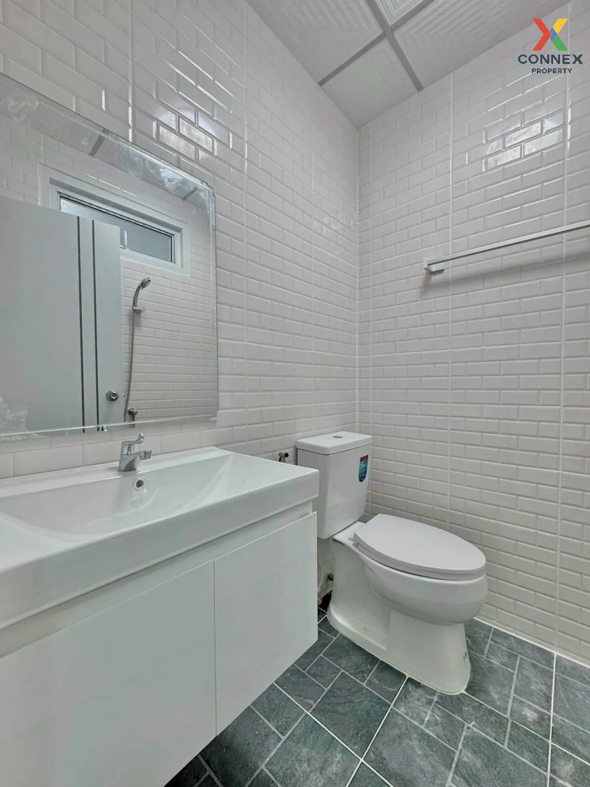 For Sale Townhouse/Townhome  , Piyawararom 2 , newly renovated , 
