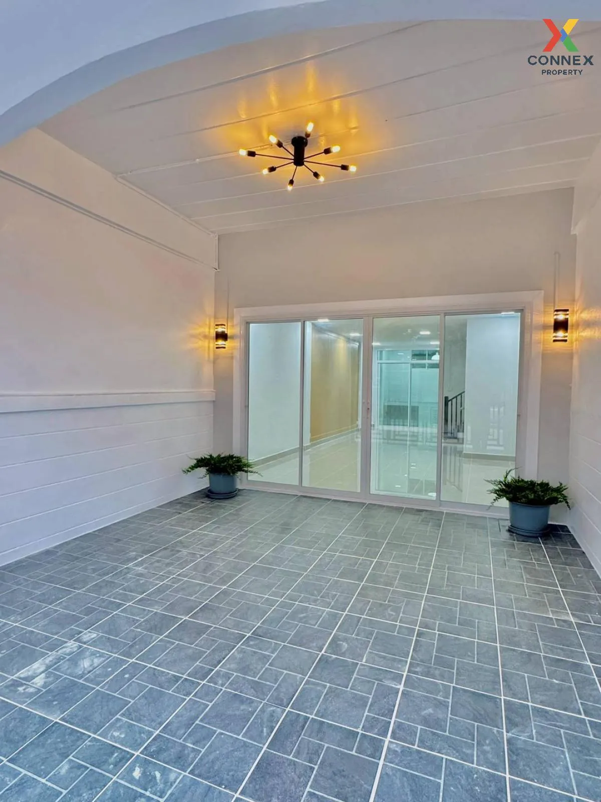 For Sale Townhouse/Townhome  , Piyawararom 2 , newly renovated ,  3