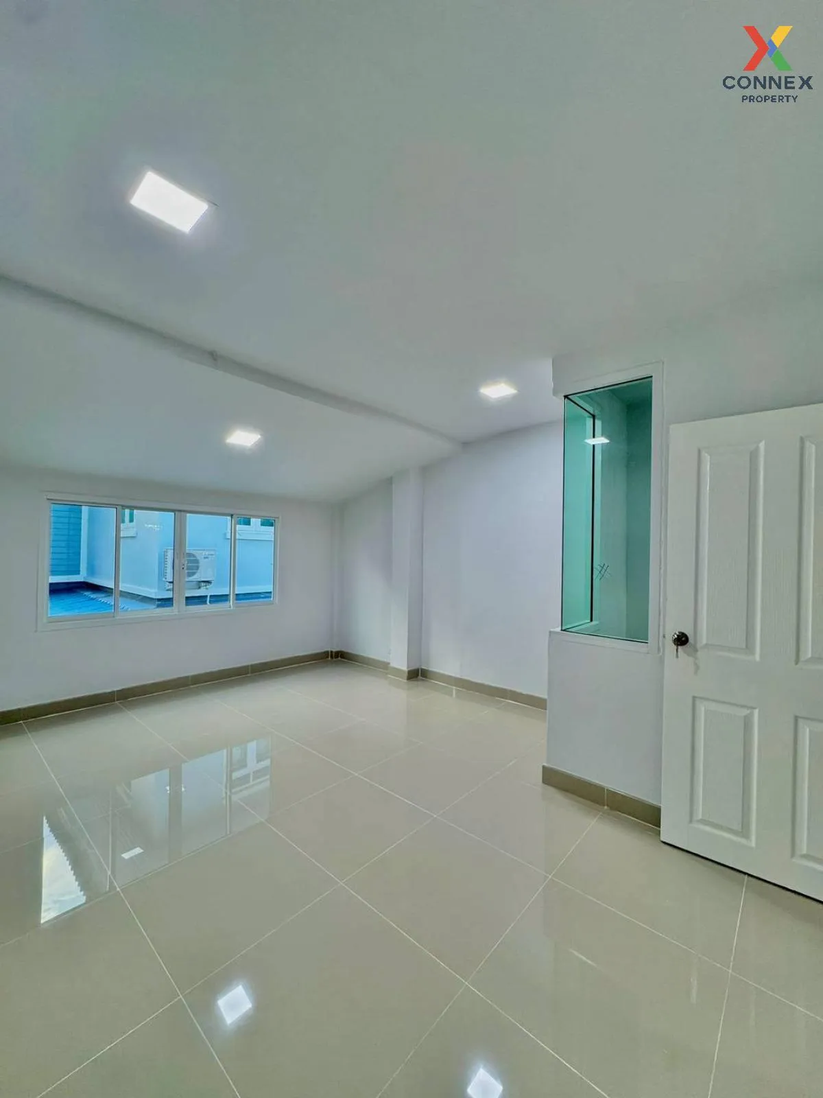 For Sale Townhouse/Townhome  , Piyawararom 2 , newly renovated , 