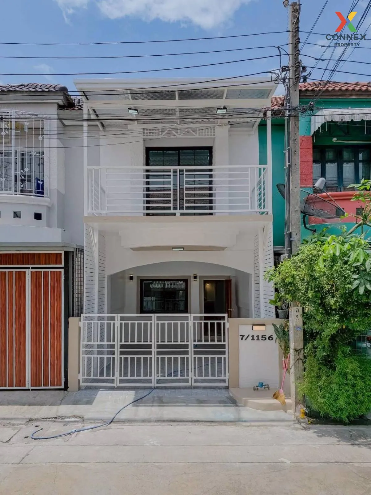ขายทาวน์เฮ้าส์/ทาวน์โฮม  บ้านปิยวรารมย์ 3 รีโนเวทใหม่ ไทรน้อย ไทร 1