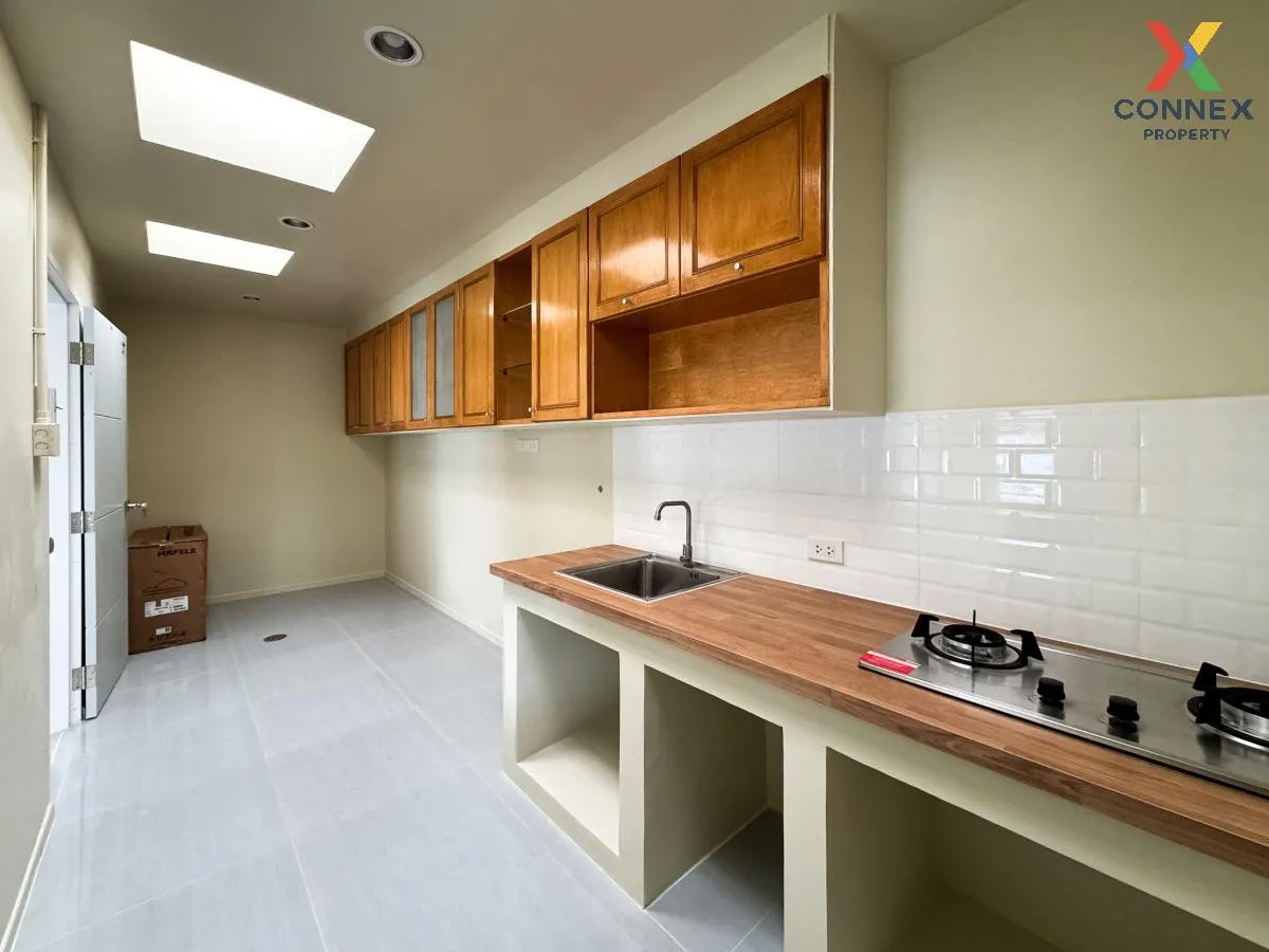 For Sale Townhouse/Townhome  , Pruksa Ville 3 Songprapa - Donmuan