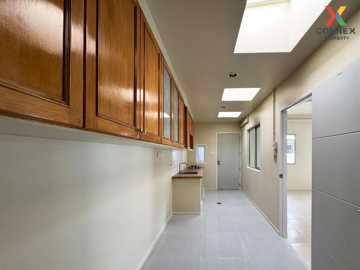 For Sale Townhouse/Townhome  , Pruksa Ville 3 Songprapa - Donmuan