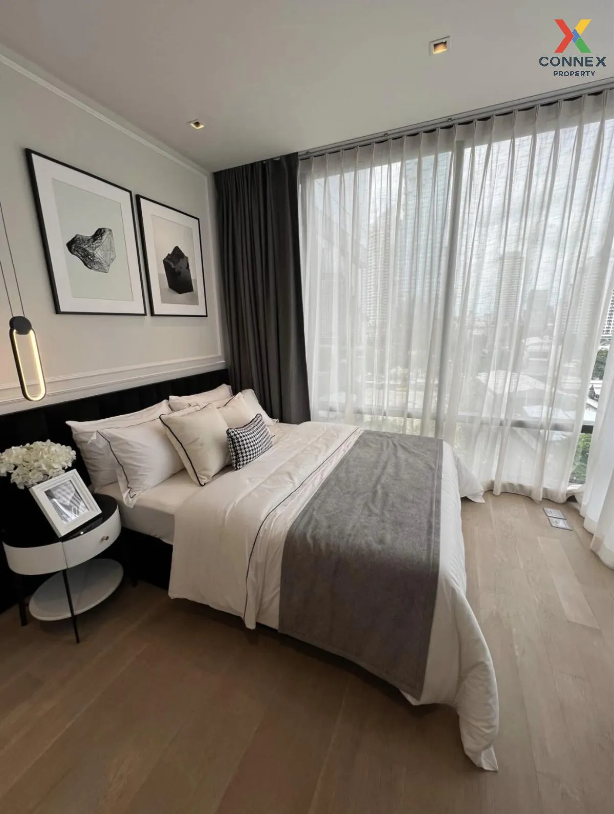 For Rent Condo , Ashton Silom , nice view , corner unit , wide fr 3