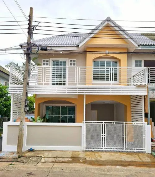 For Sale Townhouse/Townhome  , Baan Sucha , corner unit , newly renovated , Lahan , Bang Bua Thong , Nonthaburi , CX-127880