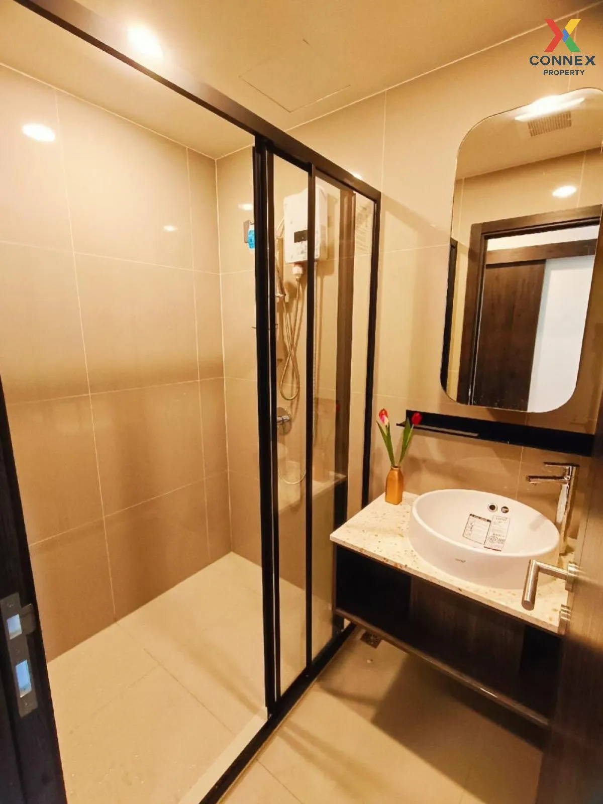 For RENT Condo , XT Huaikhwang , MRT-Huai Khwang , Huai Khwang , 