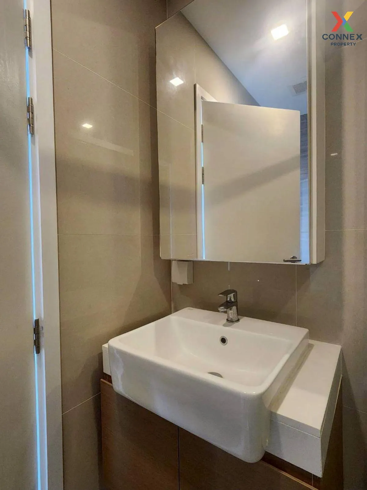 For Sale Condo , KnightsBridge The Ocean Sriracha , Surasak , Si 